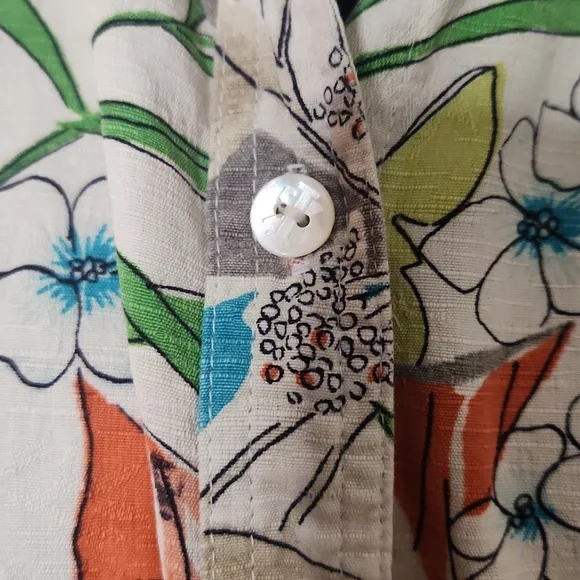 Izod - washable silk sleeveless floral top, size 10 - Picture 3 of 10